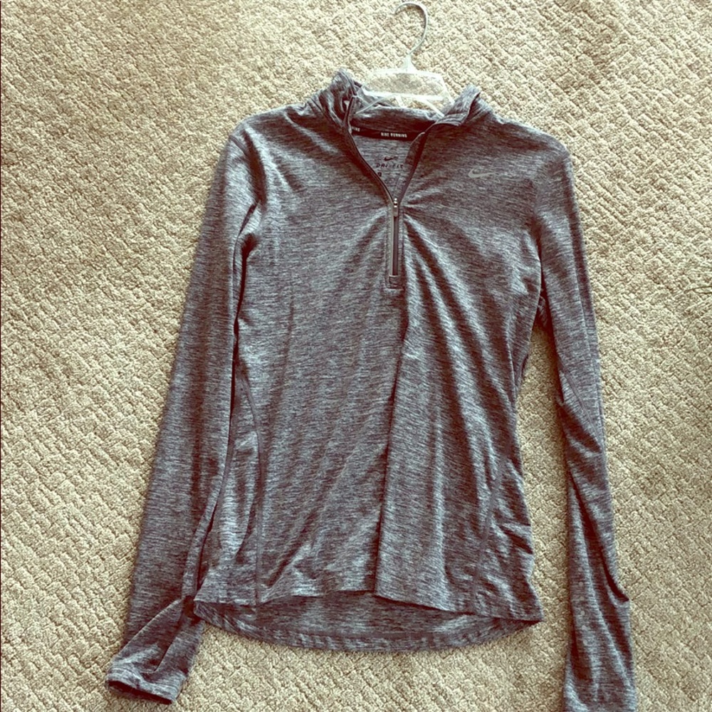 nike dri fit 1/4 zip